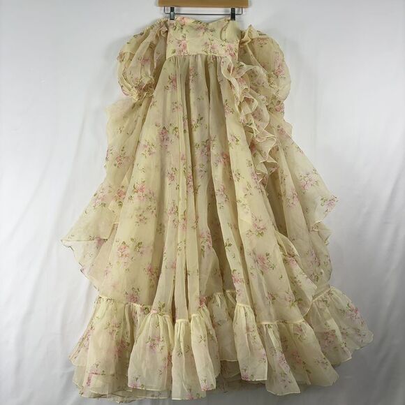 Selkie Dresses & Skirts - Selkie Summer Home in Bloom Printed Maxi Dress